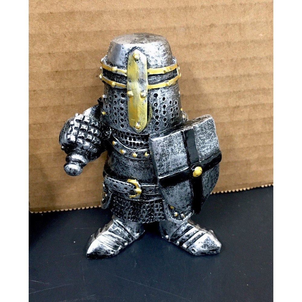 Knight Garden Gnomes Decorations Funny Medieval War Sculpture Army Guard (Read)